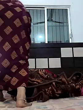 rani8008 online show from March 20, 2:05 am