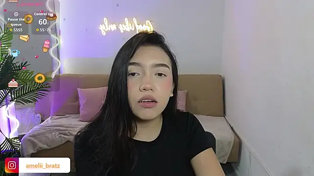 Snapshot of Ameliiaa_tay chatting on October 22, 11:32 am Ameliiaa tay online show from October 22, 11:32 am