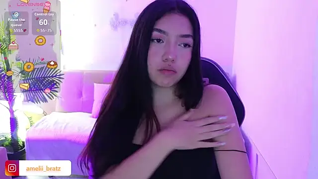 Snapshot of Ameliiaa_tay chatting on November 12, 11:43 am Ameliiaa tay online show from November 12, 11:43 am