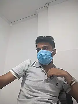 themasklover online show from June 16, 9:12 am