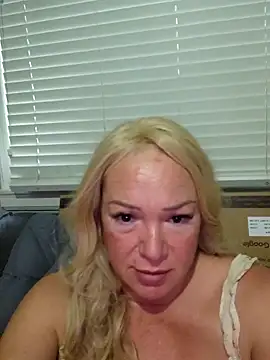 Sugarloveless online show from September 28, 12:16 am