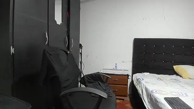 Ryan xc1 online show from April 3, 3:48 am