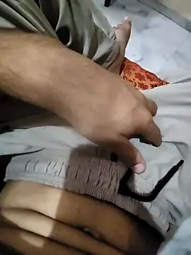 Snapshot of coupleyug chatting on September 18, 5:59 pm coupleyug online show from September 18, 5:59 pm