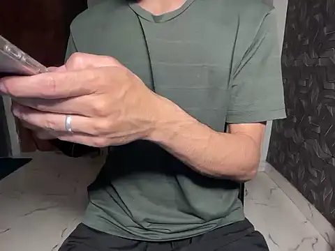 coupleyug online show from March 19, 12:53 pm