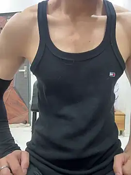 coupleyug online show from April 20, 2:53 pm