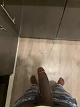 Trhge253 online show from April 8, 11:37 pm