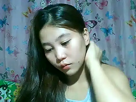 Snapshot of SexyAsianPussy4u chatting on July 28, 12:18 am SexyAsianPussy4u online show from July 28, 12:18 am