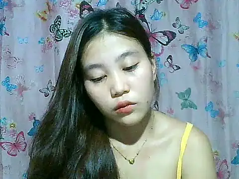 Snapshot of SexyAsianPussy4u chatting on July 29, 12:20 am SexyAsianPussy4u online show from July 29, 12:20 am