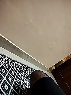 Snapshot of Mr_Batting_Man chatting on October 16, 5:36 pm Mr Batting Man online show from October 16, 5:36 pm