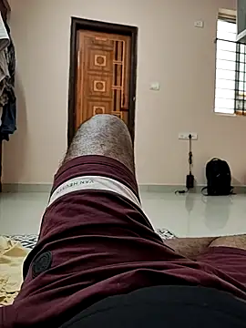 Snapshot of Mr_Batting_Man chatting on November 7, 2:11 am Mr Batting Man online show from November 7, 2:11 am