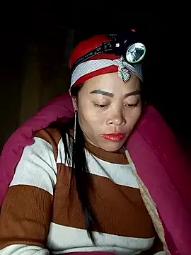 CoMay003 online show from January 10, 1:35 pm