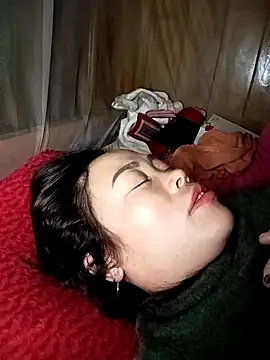 CoMay003 online show from January 15, 6:00 pm