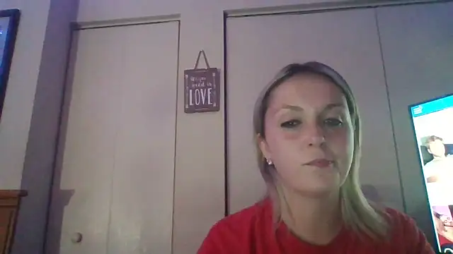 Candykissesxoxo online show from October 3, 5:48 am