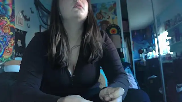 Snapshot of bimbo_gurl chatting on October 28, 10:56 pm bimbo gurl online show from October 28, 10:56 pm