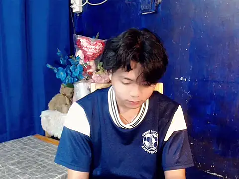 youre BabyBoy online show from November 9, 4:33 am