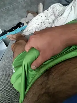 Snapshot of hansvonerotic1 chatting on September 25, 8:07 am hansvonerotic1 online show from September 25, 8:07 am