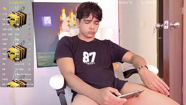 an drew18 online show from March 10, 2:33 pm