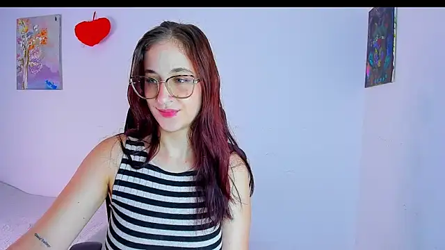 Laura Ivy online show from June 25, 2:10 pm