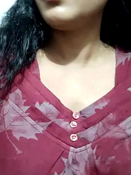 Snapshot of spicysuhana chatting on May 24, 8:58 pm spicysuhana online show from May 24, 8:58 pm