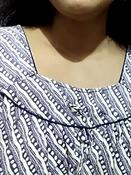 Snapshot of spicysuhana chatting on June 8, 2:45 am spicysuhana online show from June 8, 2:45 am