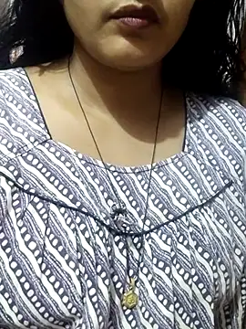 Snapshot of spicysuhana chatting on June 19, 6:51 am spicysuhana online show from June 19, 6:51 am