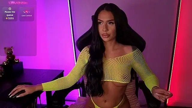 alisonrouge online show from February 20, 8:09 pm