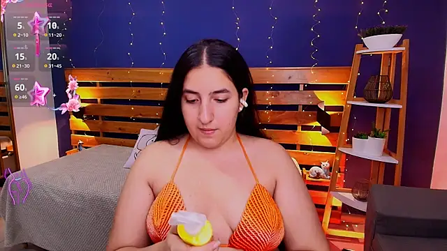 Snapshot of ambar_lover chatting on September 18, 3:08 am ambar lover online show from September 18, 3:08 am