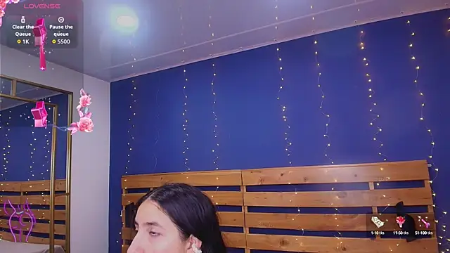 Snapshot of ambar_lover chatting on October 9, 8:07 pm ambar lover online show from October 9, 8:07 pm