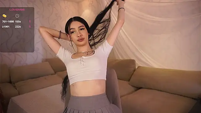 Snapshot of ChanelKnows chatting on October 2, 9:16 am ChanelKnows online show from October 2, 9:16 am