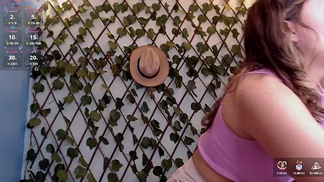 Courrtneyy online show from September 8, 7:46 pm