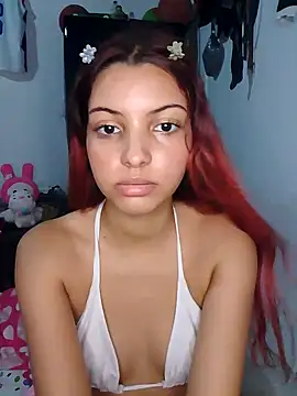 Snapshot of natasha_dolly chatting on October 19, 2:34 am natasha dolly online show from October 19, 2:34 am