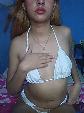 Snapshot of natasha_dolly chatting on May 19, 1:50 pm natasha dolly online show from May 19, 1:50 pm