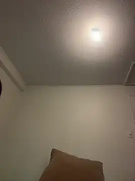 princesaliay online show from April 24, 11:01 am