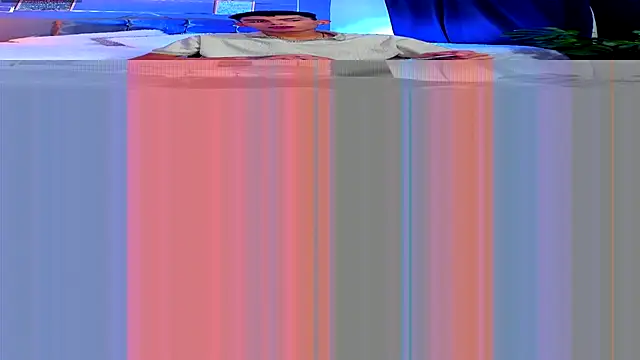 Snapshot of Room_69x chatting on November 4, 3:27 am Room 69x online show from November 4, 3:27 am