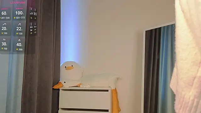 roxydolll online show from March 19, 2:04 am