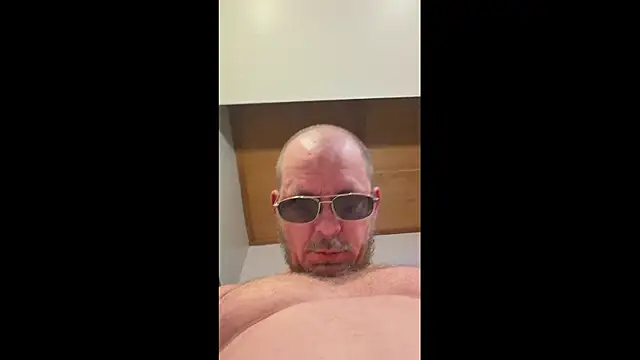 Pussyismyfavoritetaste online show from July 23, 3:04 am