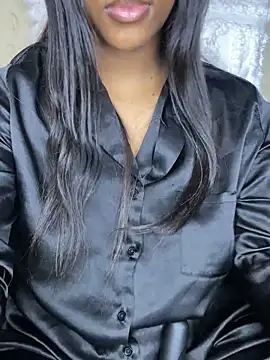 Sipsdoll online show from October 12, 4:50 pm