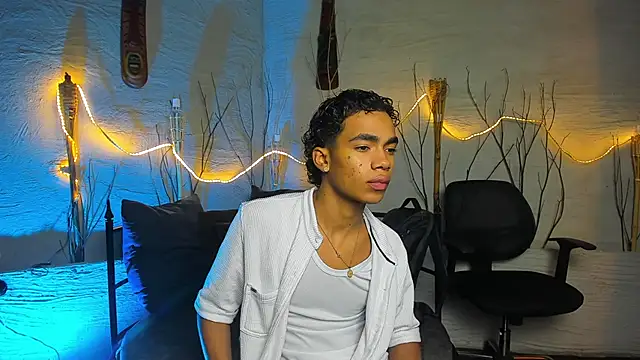 AlanCutee online show from February 16, 1:18 pm