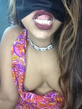 Snapshot of Hot_Sony777 chatting on September 26, 3:32 am Hot Sony777 online show from September 26, 3:32 am