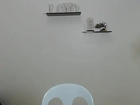 Lloyd wintours online show from March 5, 4:58 pm