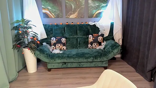 AnoraDark online show from October 12, 7:24 pm