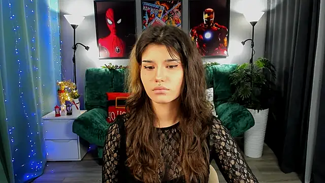 Snapshot of AnoraDark chatting on January 6, 12:25 am AnoraDark online show from January 6, 12:25 am