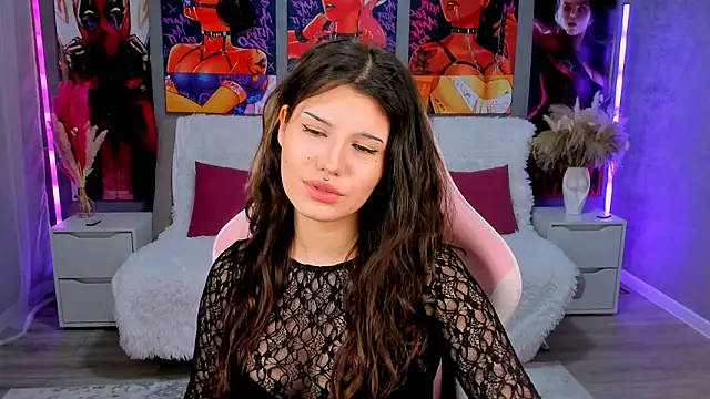 Snapshot of AnoraDark chatting on February 11, 6:13 pm AnoraDark online show from February 11, 6:13 pm