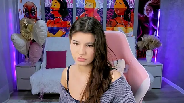 Snapshot of AnoraDark chatting on March 16, 6:23 pm AnoraDark online show from March 16, 6:23 pm