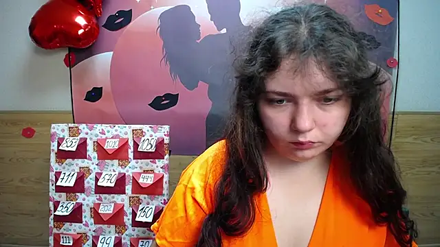 Snapshot of NeonilaLisova chatting on September 12, 5:18 am NeonilaLisova online show from September 12, 5:18 am