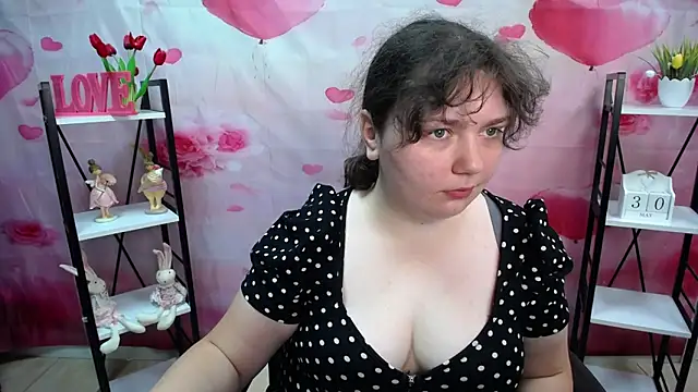NeonilaLisova online show from May 30, 11:07 am