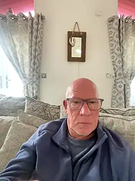 philefc online show from October 23, 9:41 am