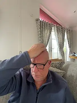 Snapshot of philefc chatting on January 8, 10:50 am philefc online show from January 8, 10:50 am