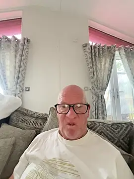 Snapshot of philefc chatting on February 5, 9:36 am philefc online show from February 5, 9:36 am