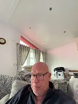 Snapshot of philefc chatting on March 15, 4:57 pm philefc online show from March 15, 4:57 pm